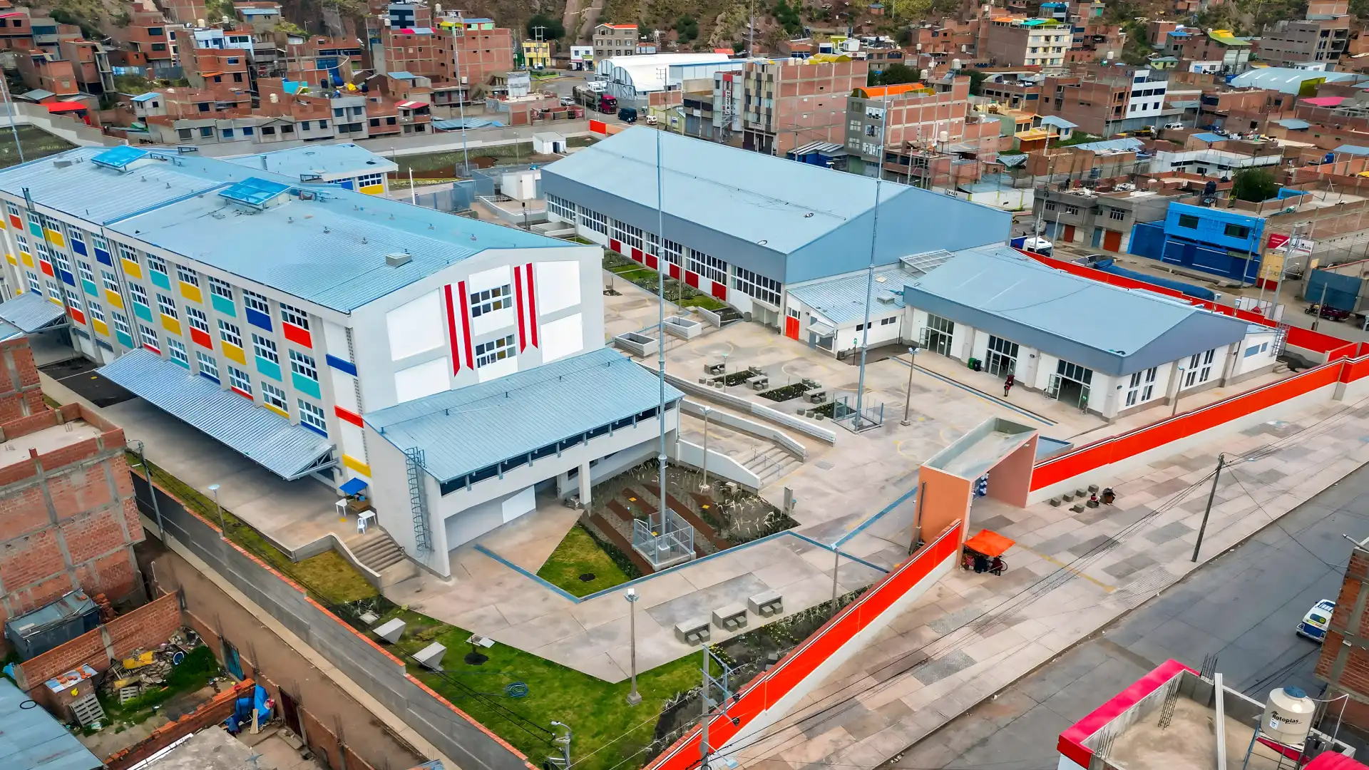 IE Tawantinsuyo